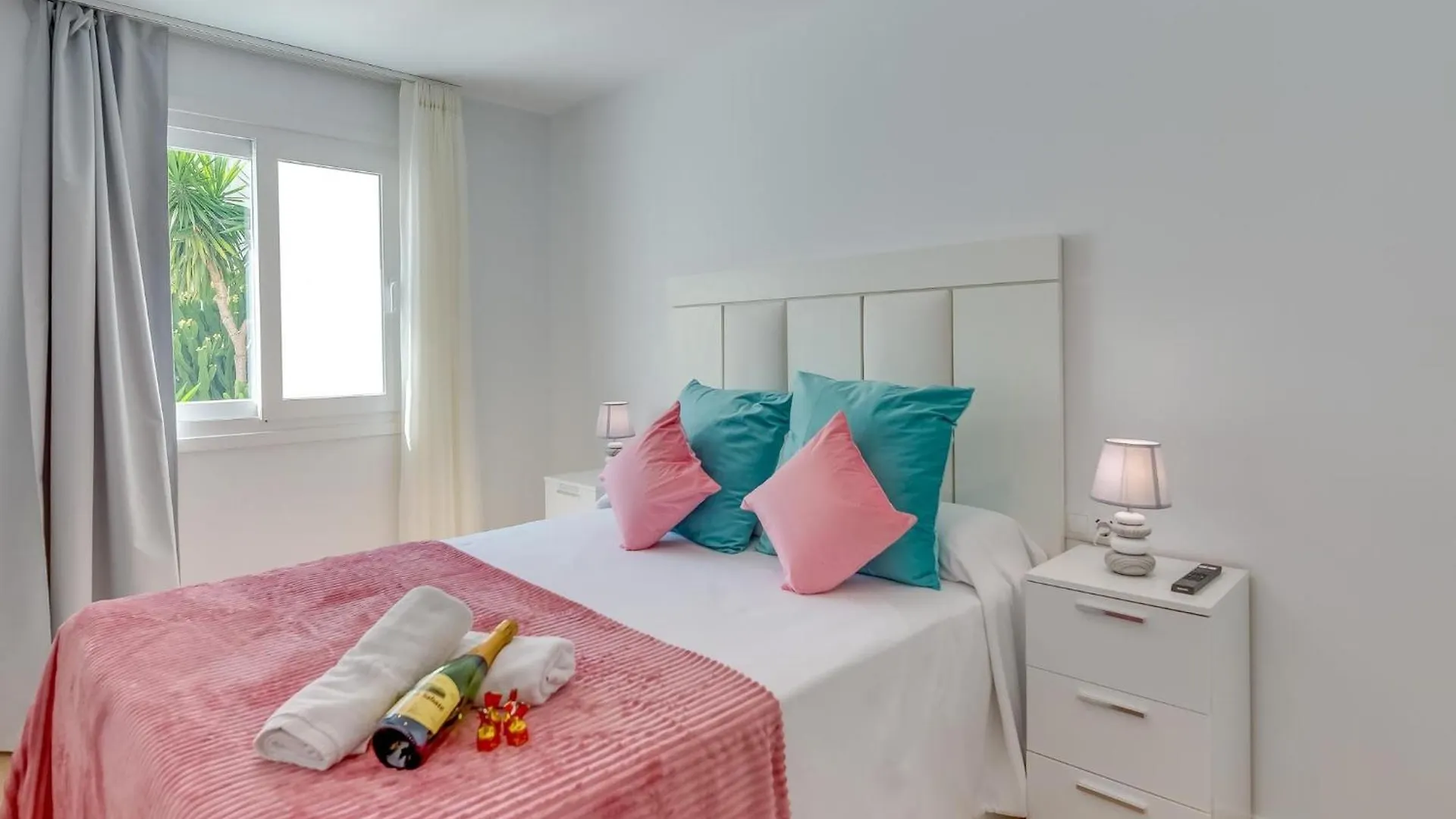アパート Hanami Atico Duplex La Palma Huerto 22 5 エステポナ スペイン